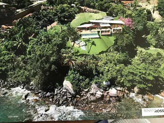 Casa com 3000m² 5 quartos e 6 banheiros, à venda, no bairro Pacuíba em Ilhabela