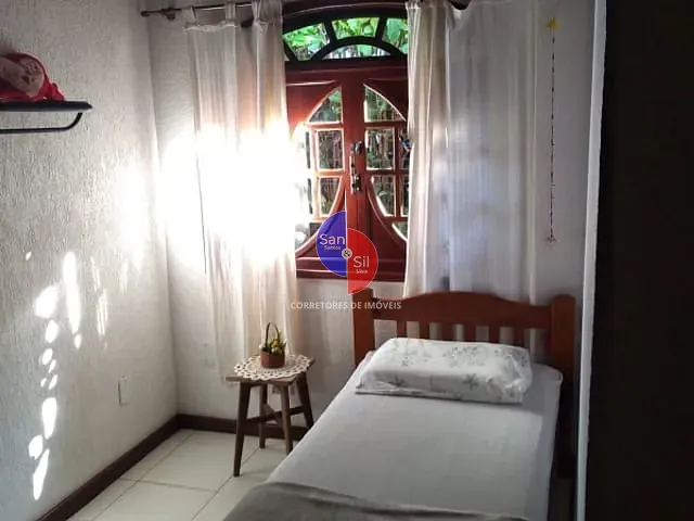 Casa com 600m² 3 quartos e 3 banheiros, à venda, no bairro Limoeiro em Guapimirim