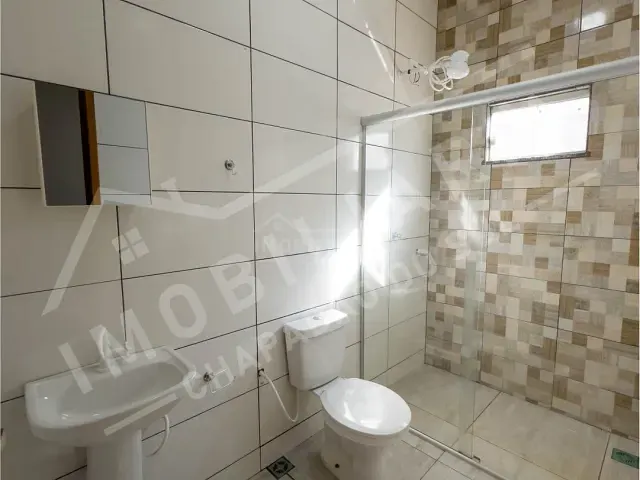 Casa 3 quartos e 1 banheiro, para alugar, no bairro Esplanada III em Chapadão do Sul