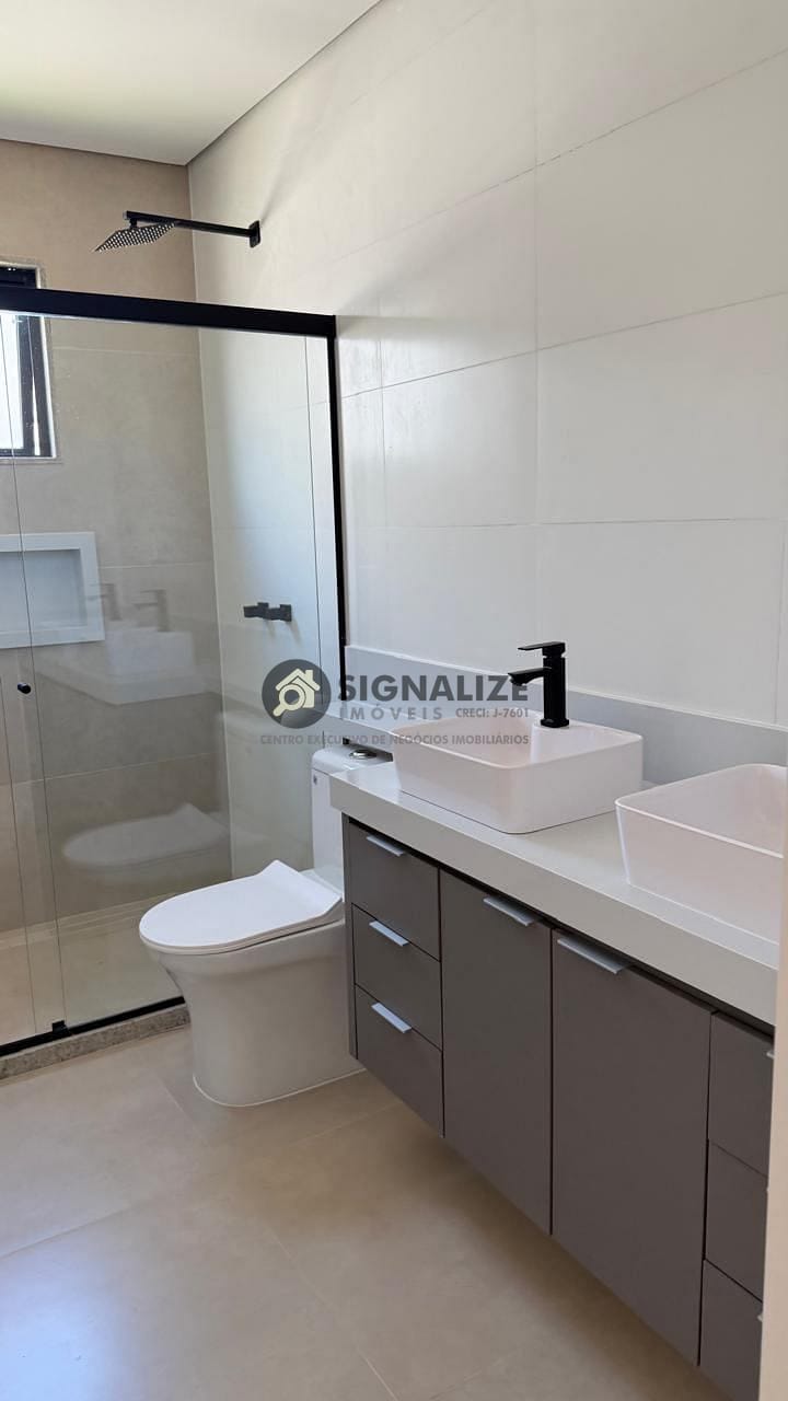 Casa, 3 quartos, 220 m² - Foto 23