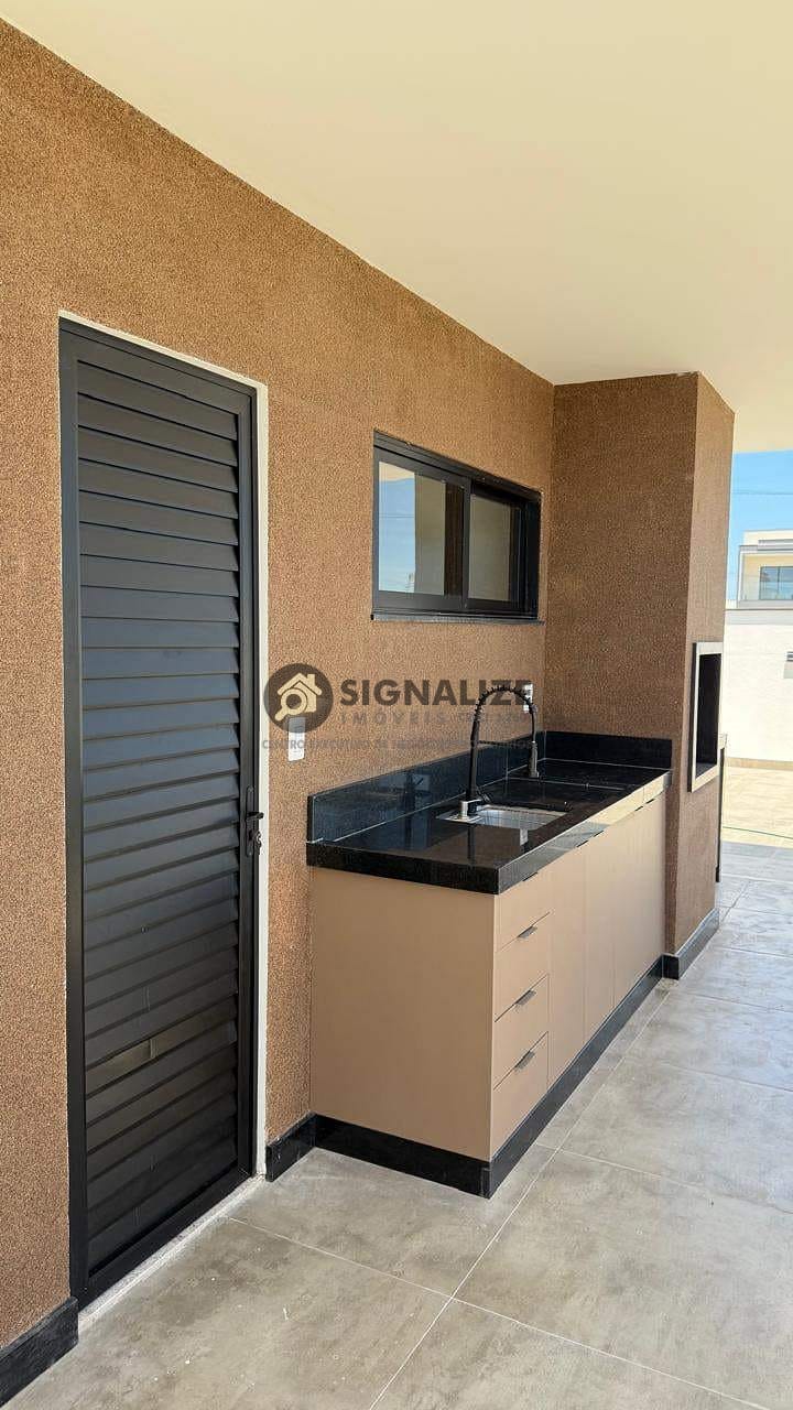 Casa, 3 quartos, 220 m² - Foto 33