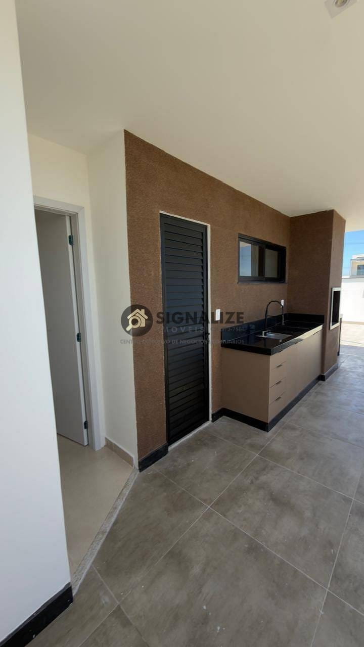 Casa, 3 quartos, 220 m² - Foto 35