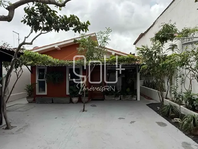 Casa 3 quartos e 3 banheiros, à venda, no bairro Pajuçara em Natal