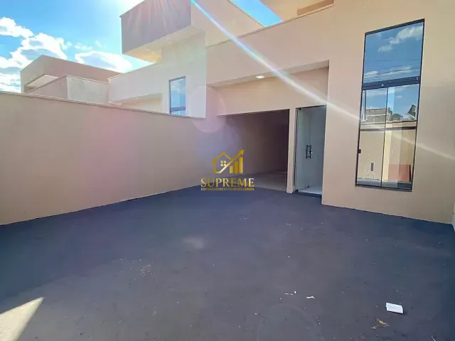 Casa 3 quartos e 2 banheiros, à venda, no bairro Residencial Vieira em Trindade