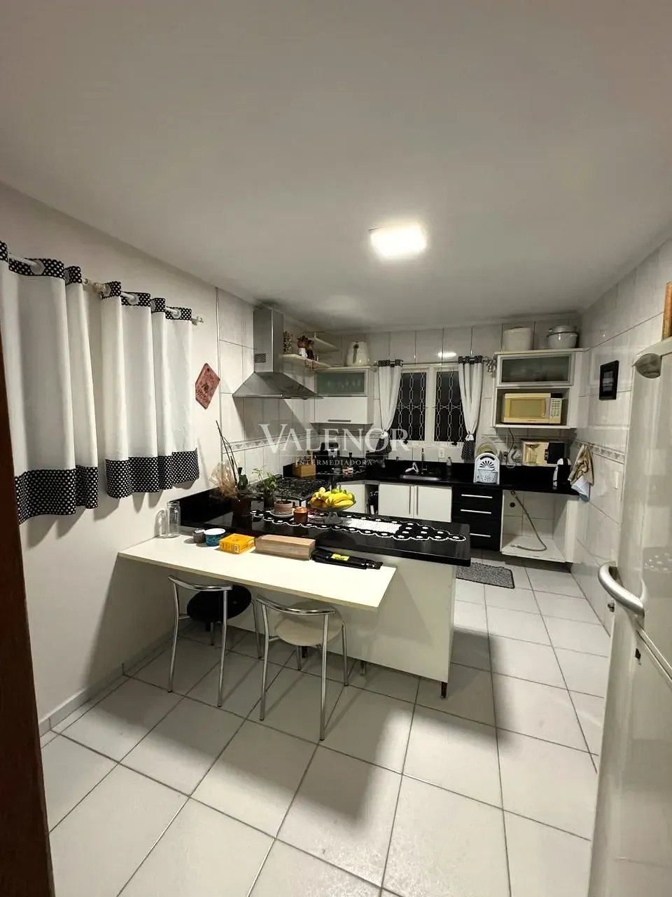 Casa, 3 quartos, 250 m² - Foto 21