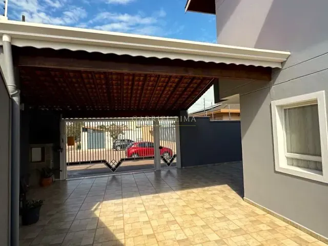 Casa com 250m² 3 quartos e 4 banheiros, à venda, no bairro Jardim São Vicente em Jundiaí