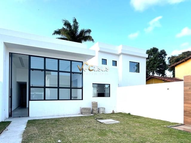 Casa com 200m² 2 quartos e 2 banheiros, à venda, no bairro Extensão do Bosque em Rio das Ostras