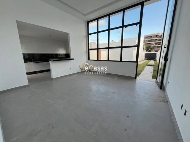 Casa com 200m² 2 quartos e 2 banheiros, à venda, no bairro Extensão do Bosque em Rio das Ostras