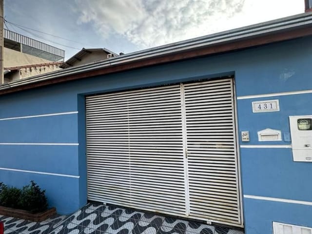 Casa com 350m² 2 quartos e 2 banheiros, à venda, no bairro Centro em Extrema