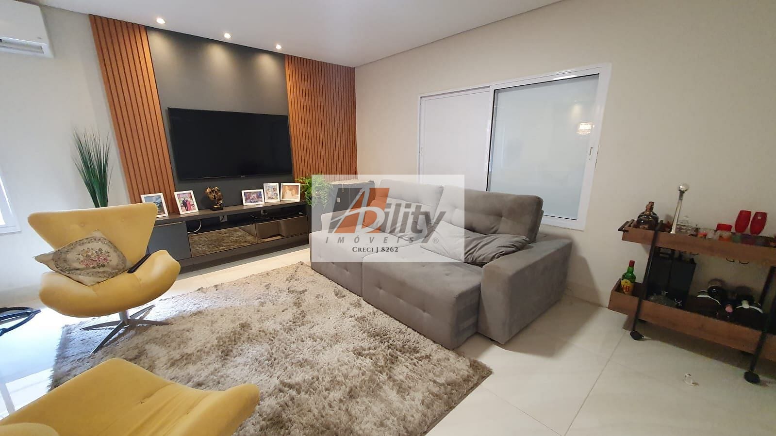 Casa, 3 quartos, 307 m² - Foto 4