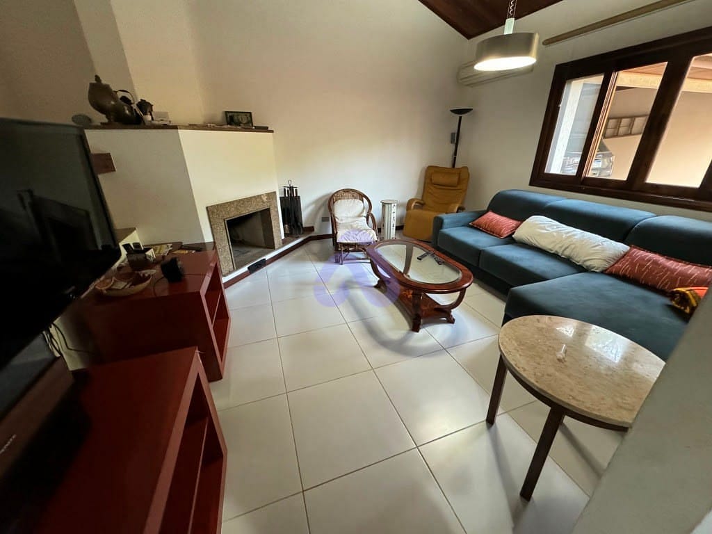Casa à venda com 7 quartos, 500m² - Foto 3