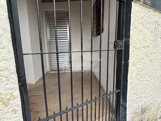 Casa 1 quarto e 1 banheiro, para alugar, no bairro Piraporinha em Diadema