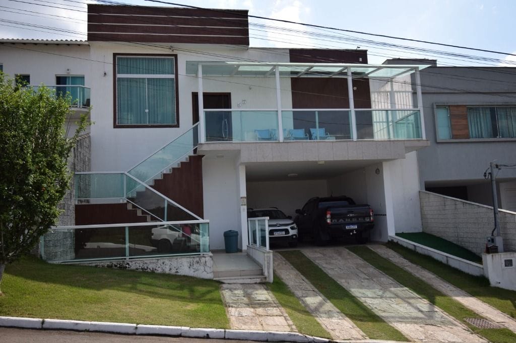 Casa à Venda em Grama