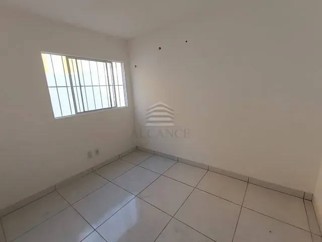 Casa 3 quartos e 3 banheiros, à venda, no bairro Pedra Mole em Teresina