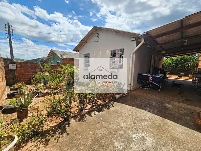 Casa com 276m² 3 quartos e 1 banheiro, à venda, no bairro AEROPORTO em Jacarezinho