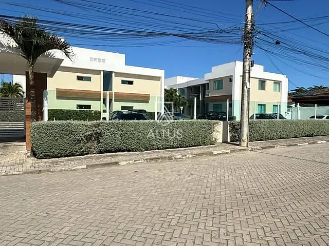 Casa 3 quartos e 1 banheiro, à venda, no bairro Buraquinho em Lauro de Freitas