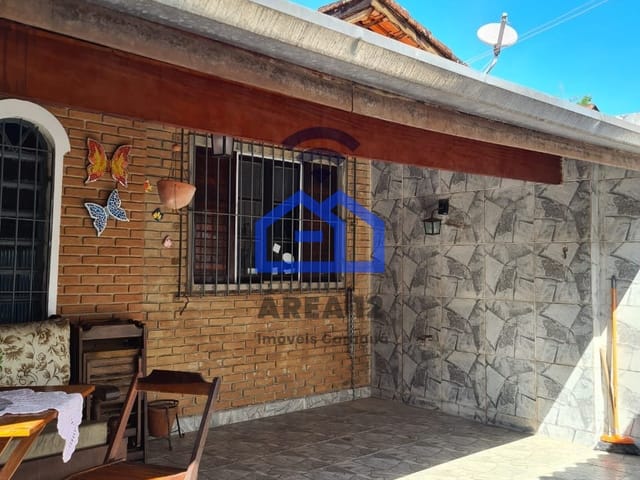 Foto do Casa - Casa à venda com 3 dormitórios, sala, cozinha, banheiro e duas vagas na garagem, no bairro Caputera em Caraguatatuba, localizado na região central | Área 12 imóveis