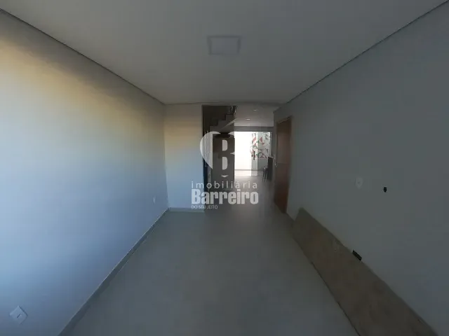 Casa 3 quartos e 3 banheiros, à venda, no bairro Cardoso (Barreiro) em Belo Horizonte