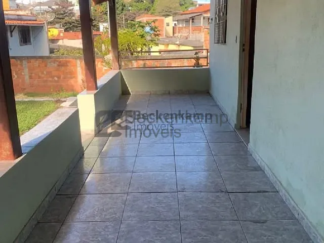 Casa 2 quartos e 1 banheiro, à venda, no bairro PINHEIRAL em Pinheiral