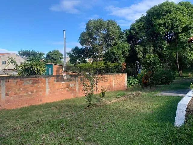 Casa 2 quartos e 1 banheiro, à venda, no bairro PINHEIRAL em Pinheiral