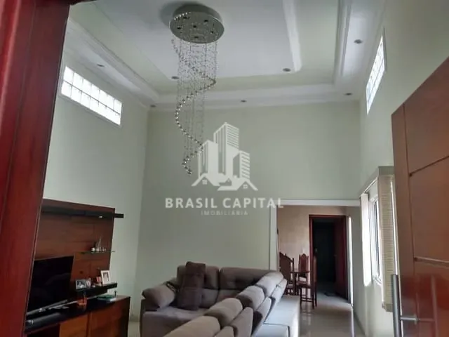 Casa com 250m² 3 quartos e 3 banheiros, à venda, no bairro Jardim Golden Park Residencial em Sorocaba