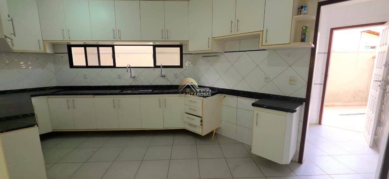 Casa, 4 quartos, 270 m² - Foto 12