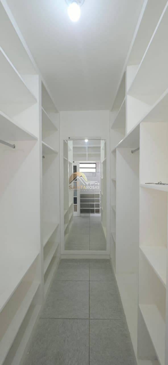 Casa, 4 quartos, 270 m² - Foto 42