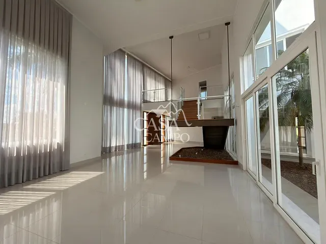 Casa com 2040m² 6 quartos e 8 banheiros, à venda, no bairro Loteamento Residencial Parque Terras de Santa Cecília em Itu