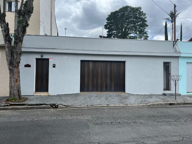 Casa com 651m² 4 quartos e 3 banheiros, à venda, no bairro Alto Ipiranga em Mogi das Cruzes