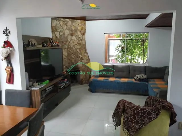 Casa com 493m² 4 quartos e 3 banheiros, à venda, no bairro Armação do Pântano do Sul em Florianópolis