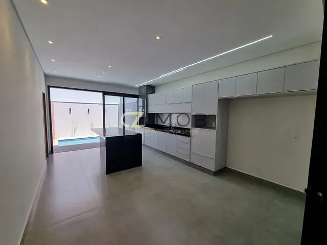 Casa com 250m² 3 quartos e 5 banheiros, à venda, no bairro Jardim Valencia em Ribeirão Preto