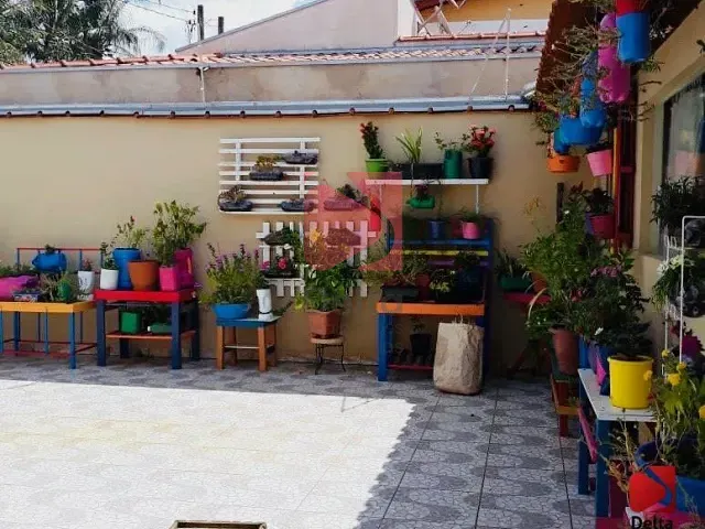 Casa com 253m² 3 quartos e 1 banheiro, à venda, no bairro Vila Santa Terezinha em Pirassununga