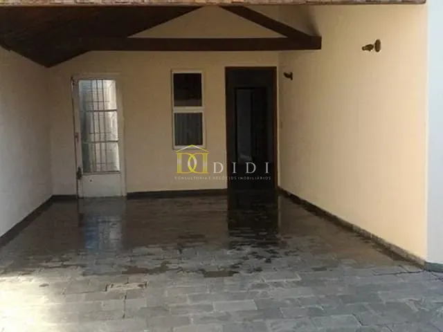 Casa 3 quartos e 2 banheiros, à venda, no bairro Vila América em Porto Feliz