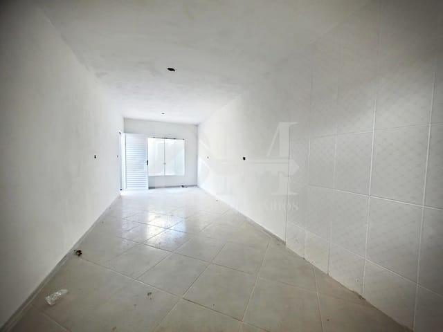 Casa 2 quartos e 1 banheiro, à venda, no bairro Jardim Santa Cecília em Jaguariaíva