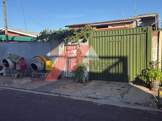 Casa com 120m² 4 quartos e 2 banheiros, à venda, no bairro Princesa Diana em Foz do Iguaçu