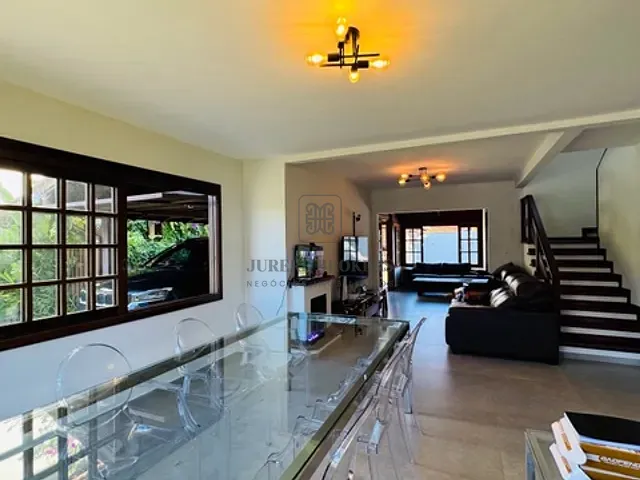Casa com 450m² 4 quartos e 4 banheiros, à venda, no bairro Jurerê Internacional em Florianópolis