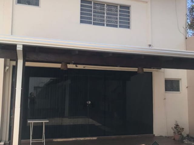 Prédio com 524m², à venda ou para alugar, no bairro Jardim Primavera em Cuiabá