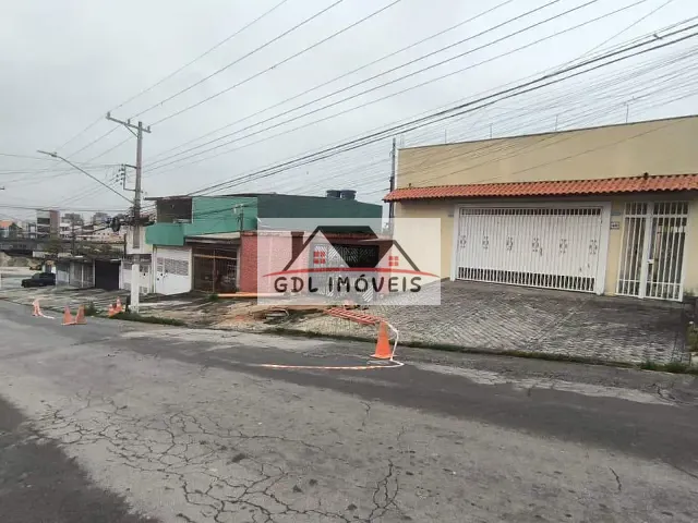 Casa 3 quartos e 3 banheiros, para alugar, no bairro Jardim Triana em São Paulo