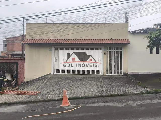 Casa 3 quartos e 3 banheiros, para alugar, no bairro Jardim Triana em São Paulo