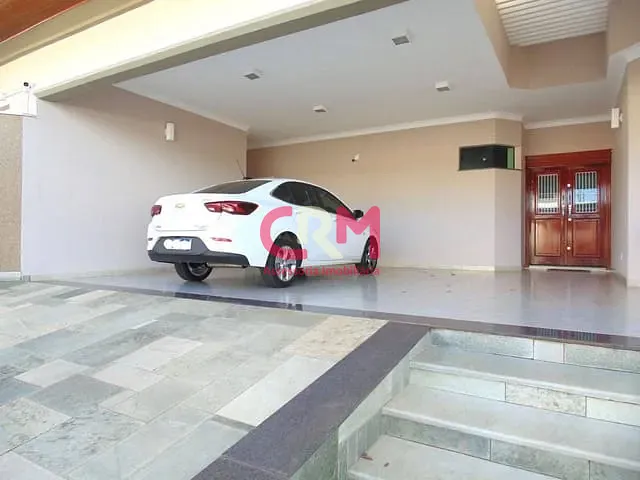 Casa com 10746m² 3 quartos e 4 banheiros, à venda, no bairro Parque Residencial Laranjeiras I em Taquaritinga