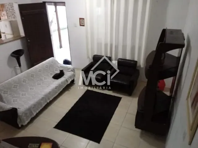 Casa 2 quartos e 1 banheiro, à venda, no bairro Três Vendas em Pelotas