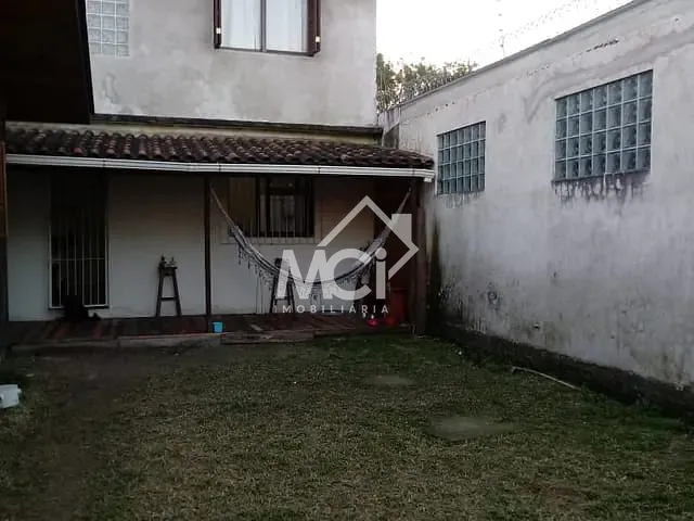 Casa 2 quartos e 1 banheiro, à venda, no bairro Três Vendas em Pelotas