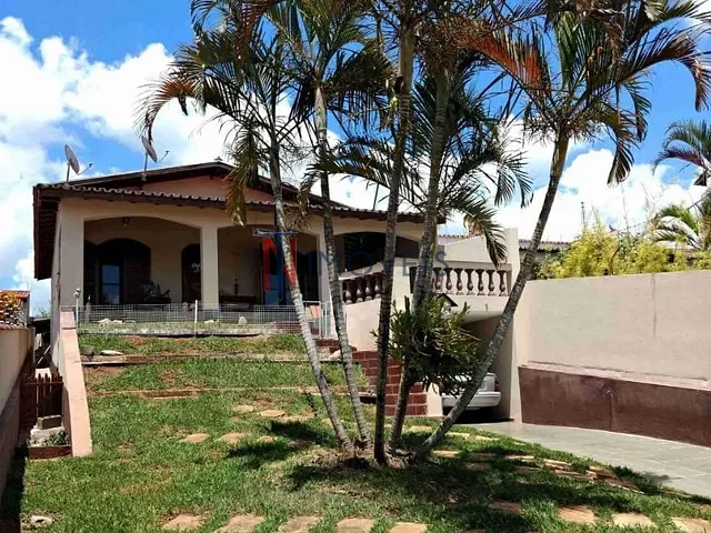 Casa com 456m² 3 quartos e 4 banheiros, à venda, no bairro Cidade Nova em Bom Jesus dos Perdões