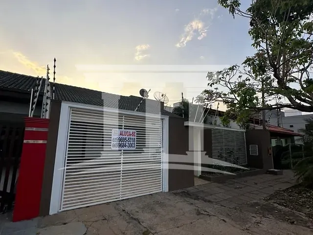 Casa com 283m² 3 quartos e 1 banheiro, à venda, no bairro Residencial Nossa Senhora Aparecida em Sinop