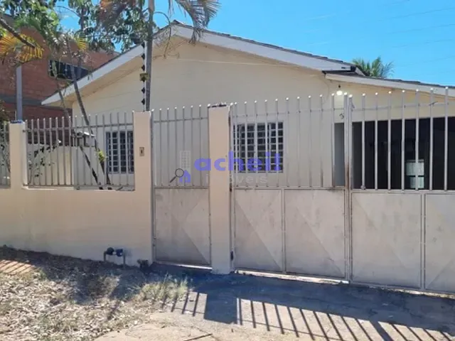 Casa 4 quartos e 2 banheiros, para alugar, no bairro Jardim Monte Líbano em Rondonópolis
