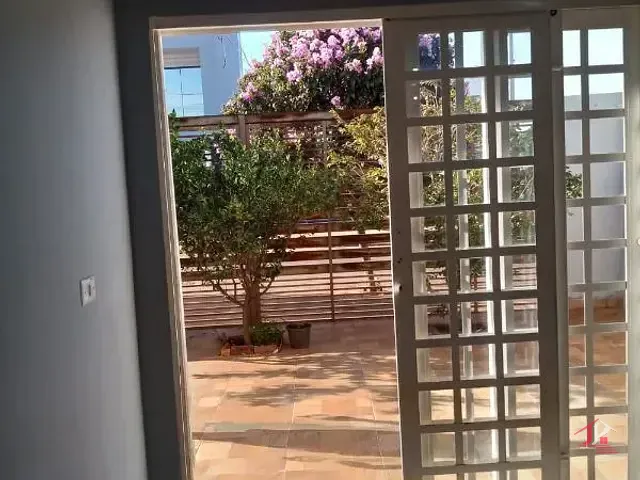 Casa 3 quartos e 3 banheiros, à venda, no bairro Vila das Flores em Chavantes