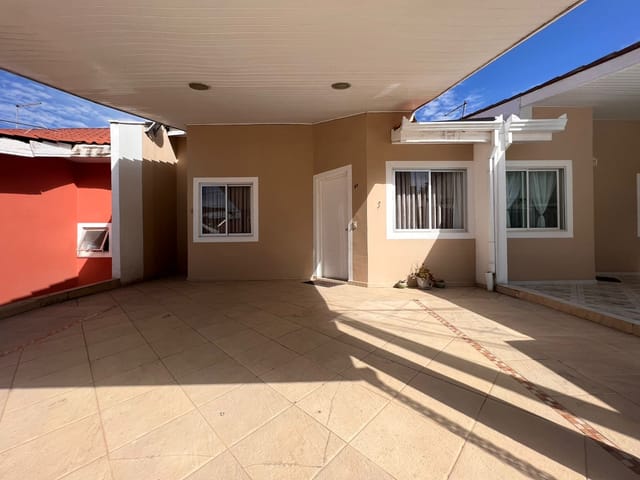 Foto do Casa - Sobrado em condomínio contendo 4 dormitórios, área de churrasqueira, 100m² à venda no bairro Campo Pequeno, Colombo, PR | K9 Imóveis