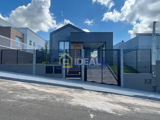 Casa com 95m² 3 quartos e 2 banheiros, à venda, no bairro Santa Terezinha em Concórdia