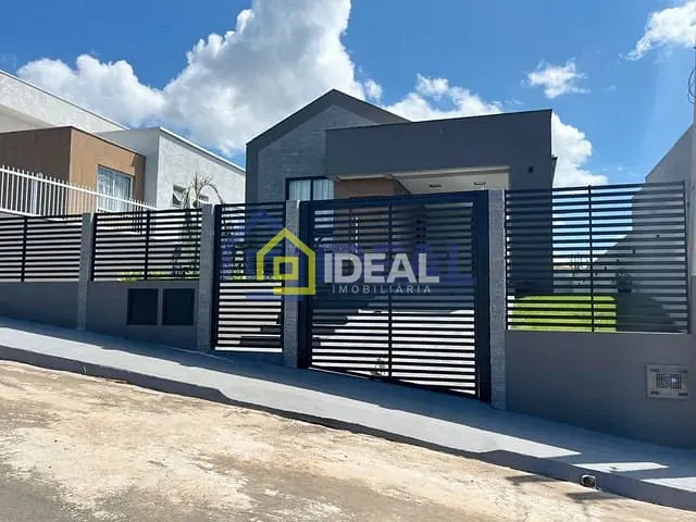 Casa com 95m² 3 quartos e 2 banheiros, à venda, no bairro Santa Terezinha em Concórdia