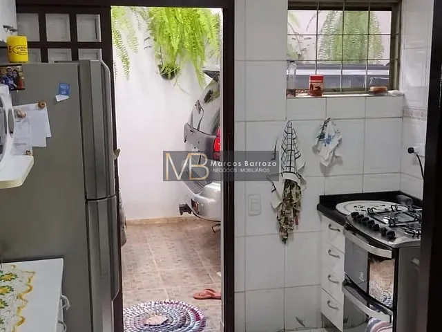 Casa com 300m² 3 quartos e 4 banheiros, à venda, no bairro Antares em Londrina